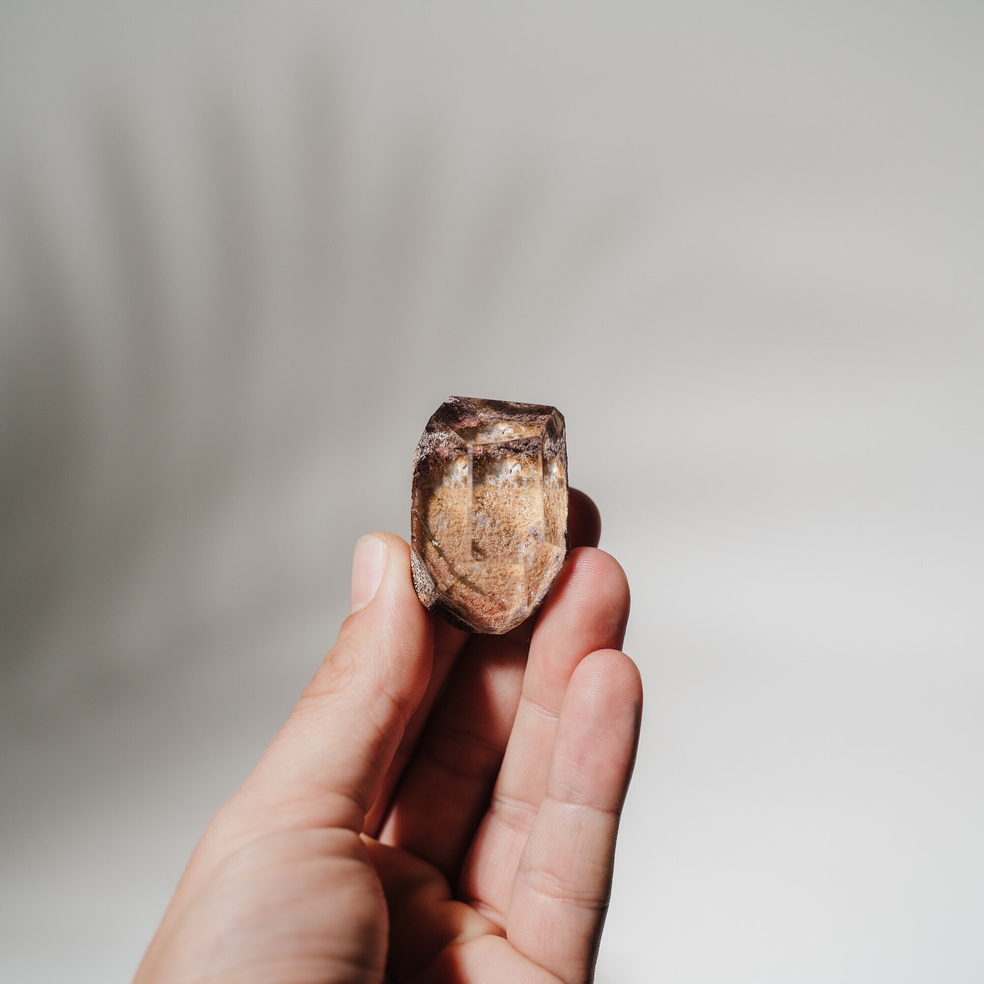 Edelsteinerei I Onlineshop für Edelsteine und Kristalle, Flurgasse 2 in Gratkorn