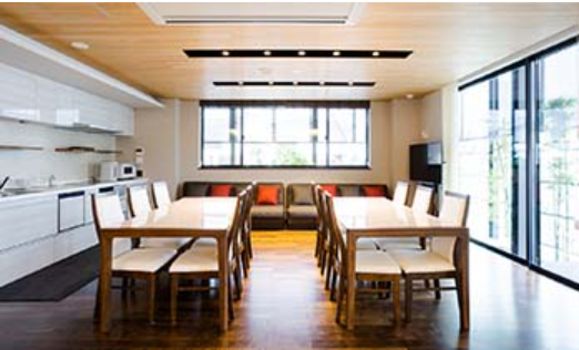 Images 家族想ホールリアン来住