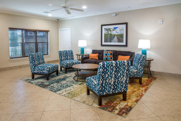 Images Holiday Inn Club Vacations Orlando Breeze Resort