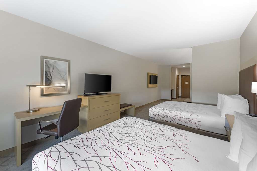 ADA Double Queen Suite 