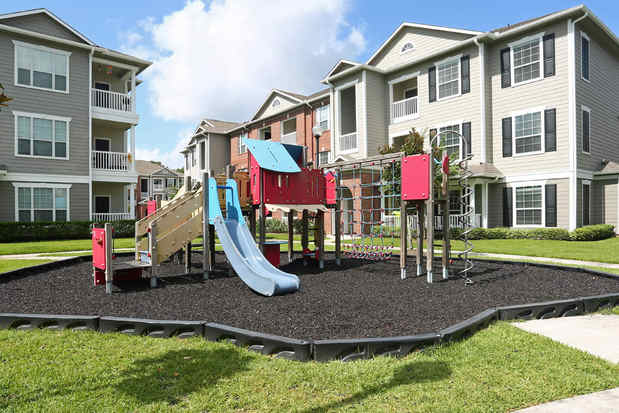 Images Volare at the Woodlands
