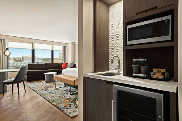 Images Hilton Grand Vacations Club Chicago Magnificent Mile