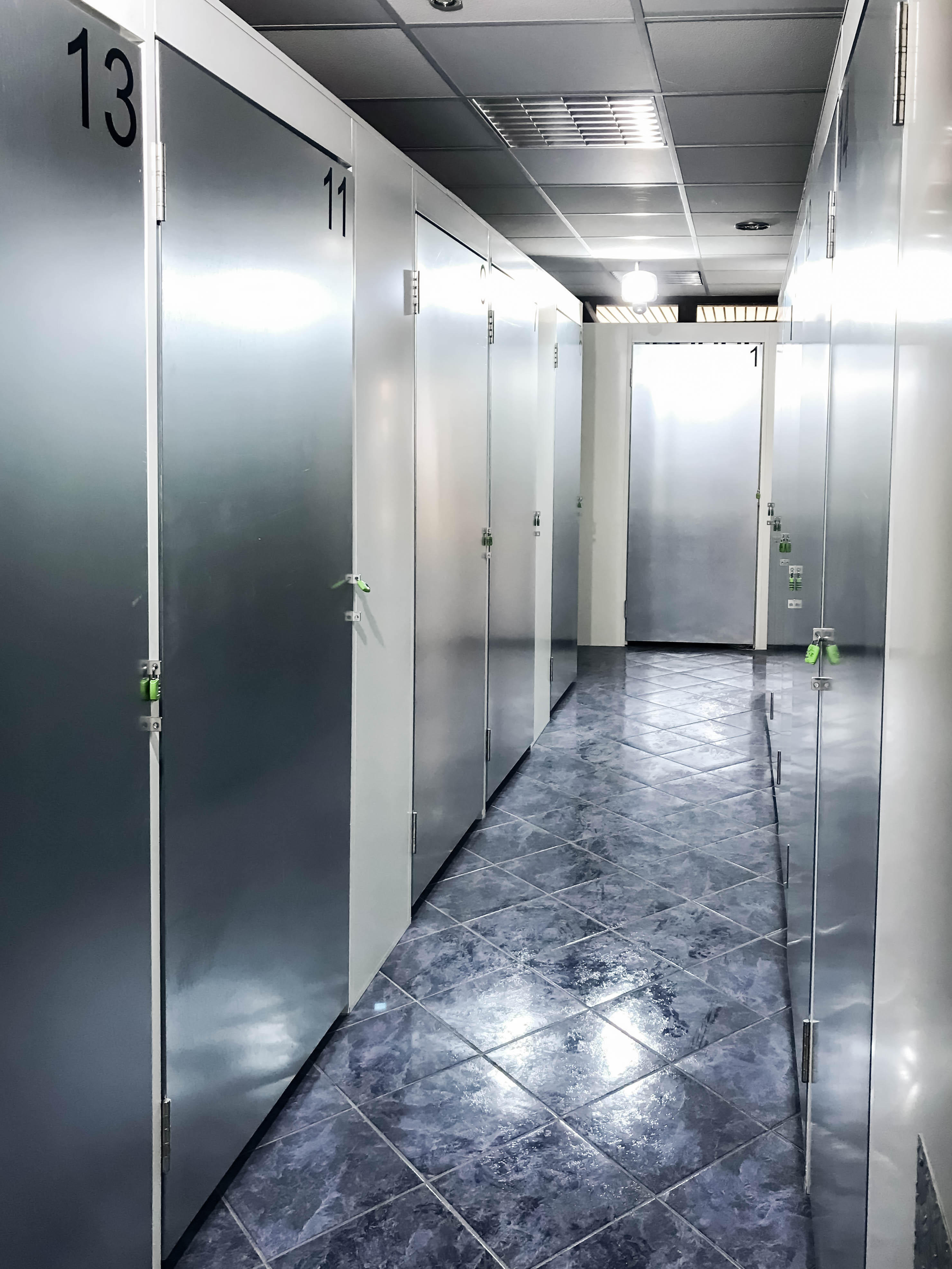 Storebox - Dein Lager nebenan, Schönefelder Chaussee 243 in Berlin