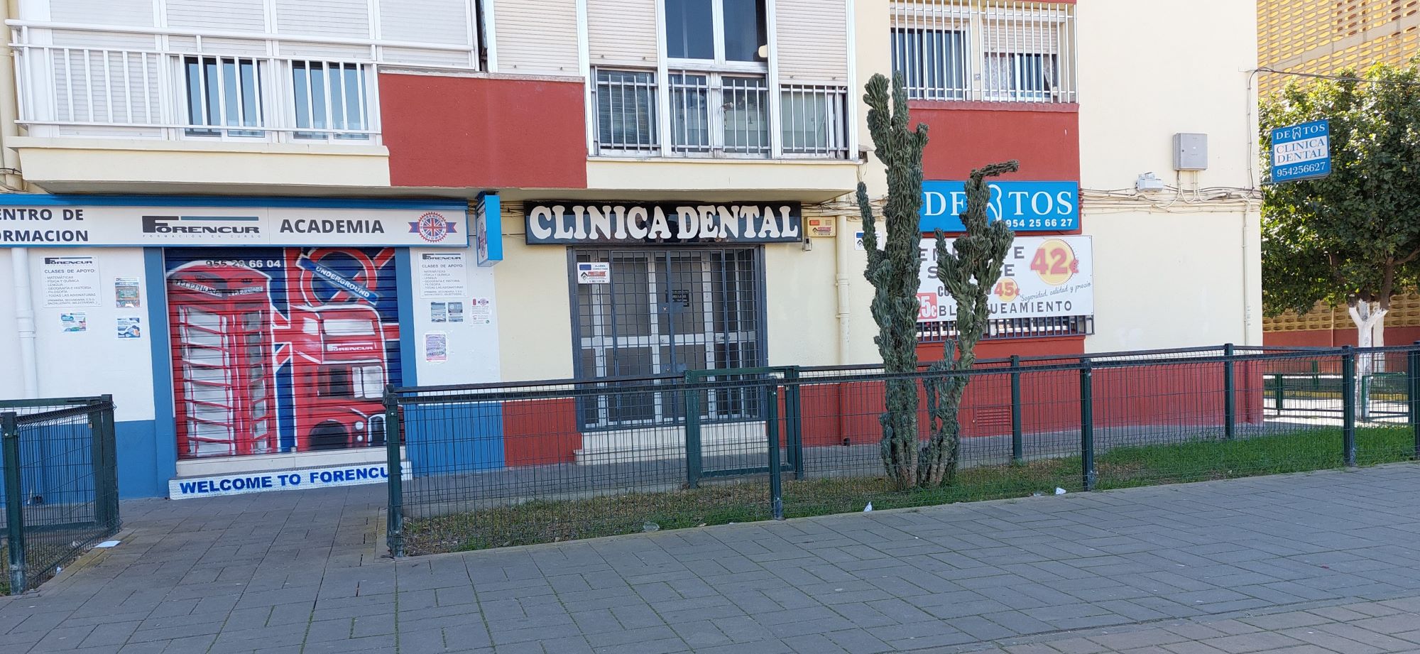 Clínica Dental Dentos - Parque Alcosa Sevilla