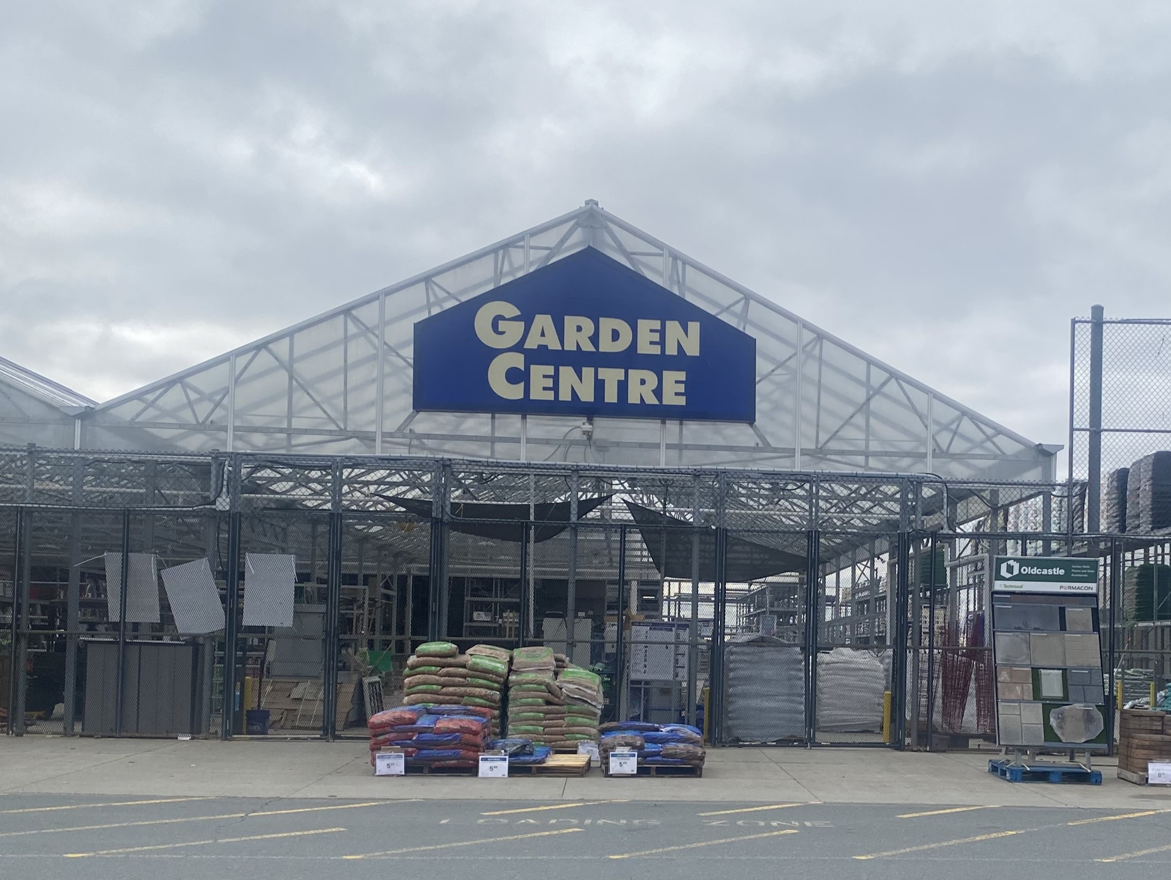 Garden Centre at Rona+ Sudbury (705)521-7200