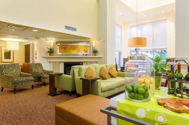 Images Hilton Garden Inn Dallas/Market Center