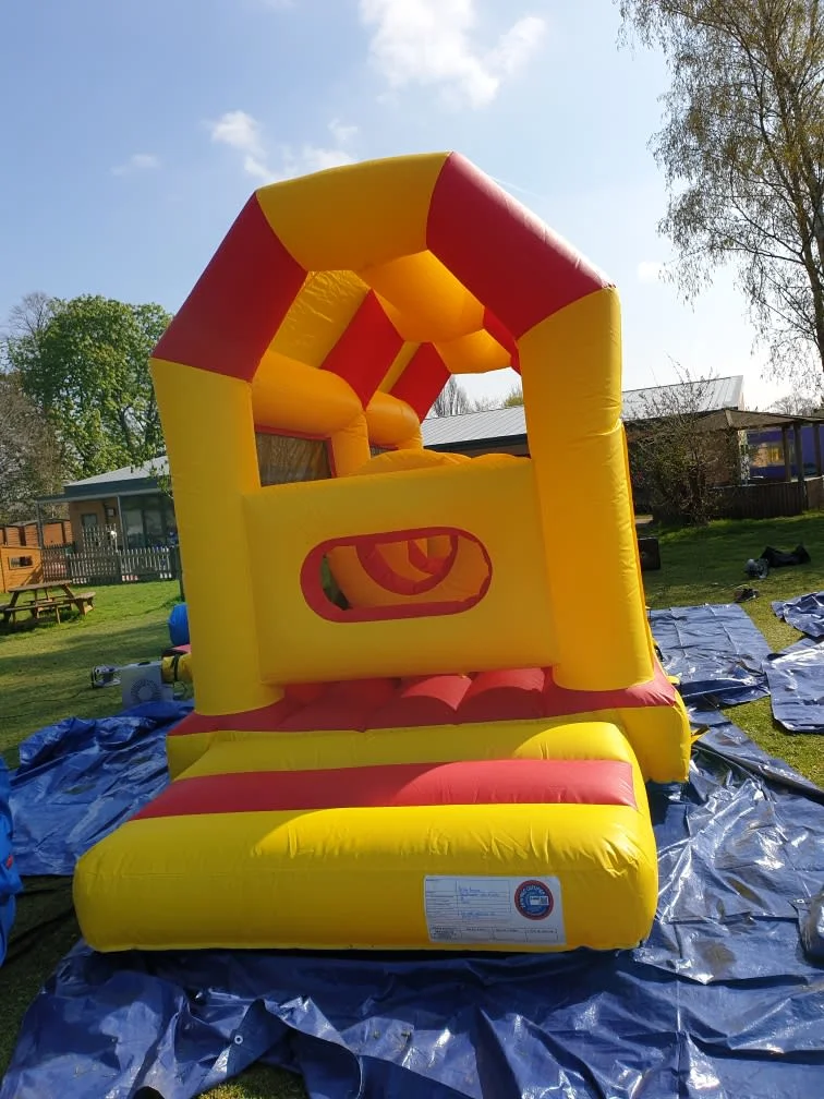 Images Top Banana Bouncy Castles