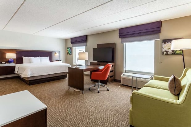 Images Hampton Inn & Suites Chicago-Libertyville