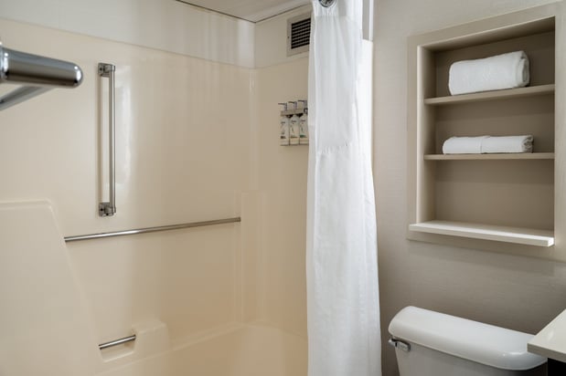 Images Holiday Inn Sioux Falls-City Centre by IHG