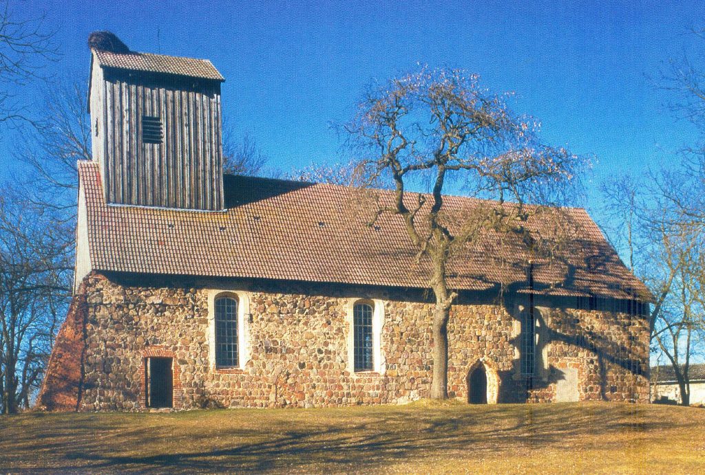 Kirche Groß Fredenwalde - Pfarrsprengel Gerswalde, Ort Großfredenwalde 43 in Gerswalde