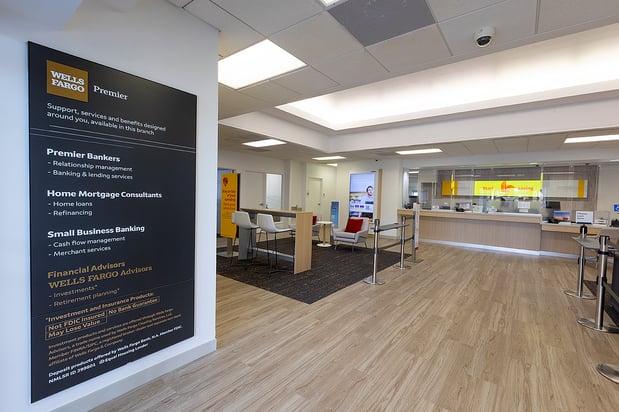 Images Wells Fargo Bank