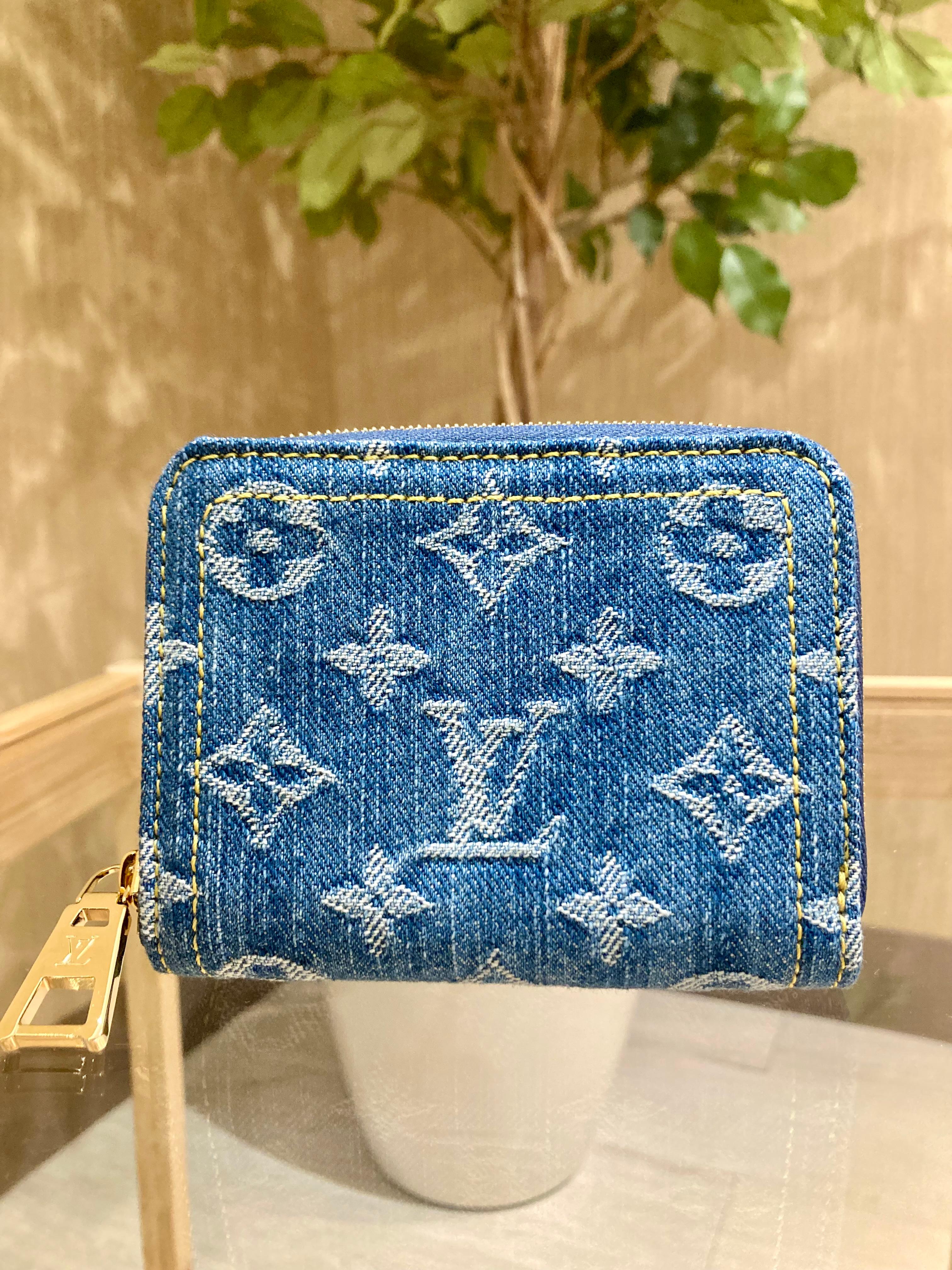 Images KOMEHYO（コメ兵）買取センター大丸須磨