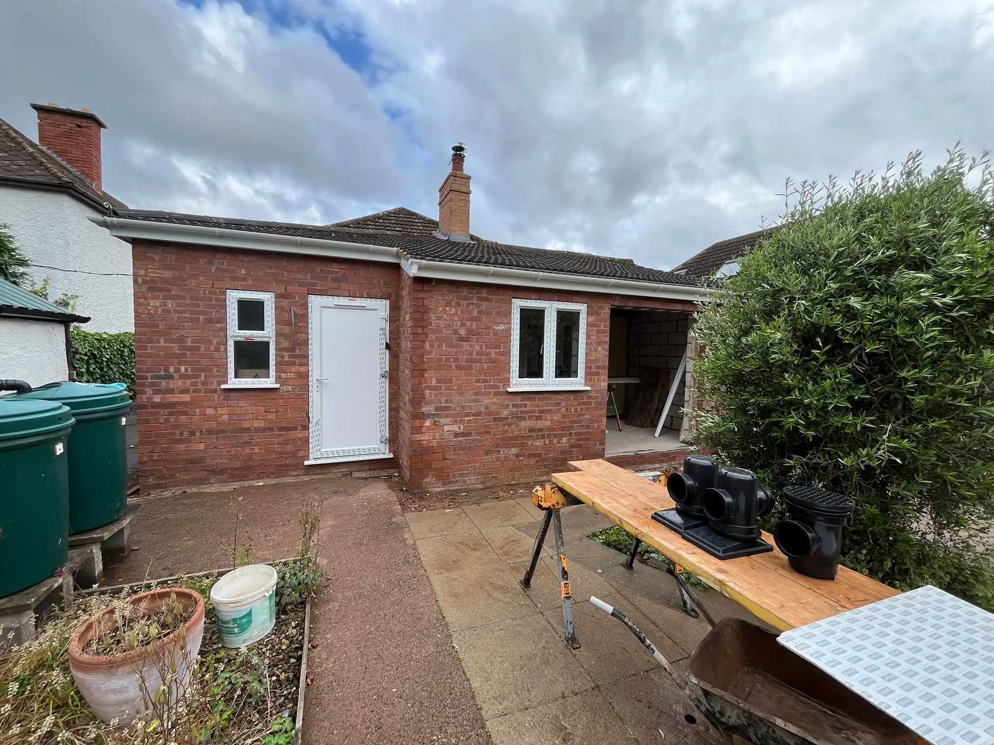 Images MH Property Construction Ltd