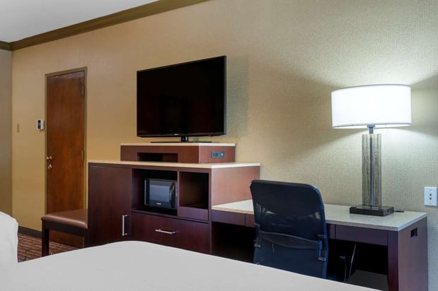 Images Best Western Plus Brookside Inn