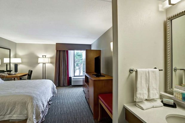 Images Hampton Inn Norfolk-Naval Base
