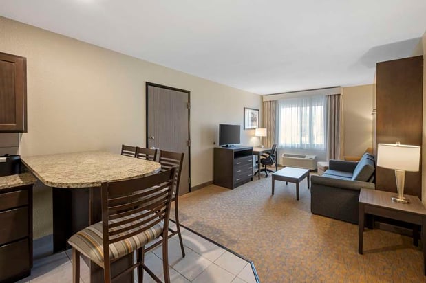 Images Best Western Plus The Inn at Hells Canyon