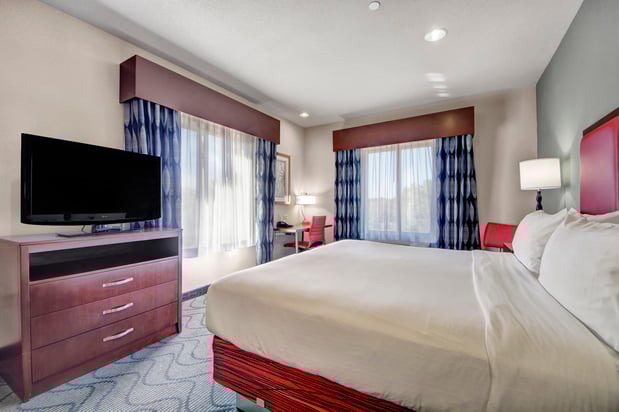 Images Holiday Inn Express & Suites Oklahoma City North by IHG