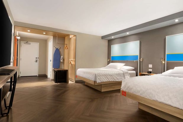 Images Tru by Hilton Las Vegas Airport