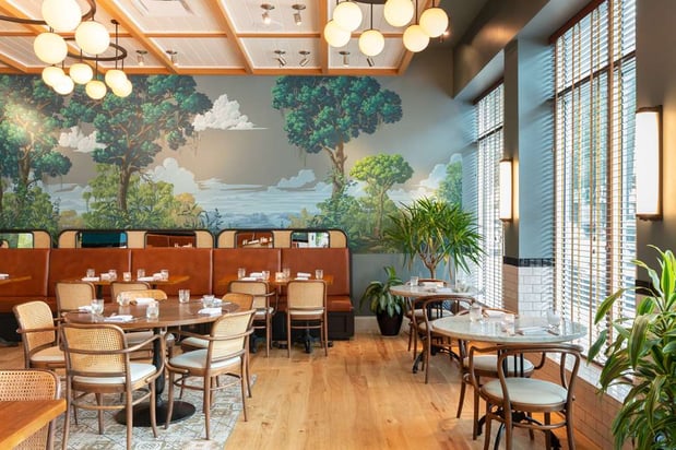 Images The Drayton Hotel Savannah, Curio Collection by Hilton