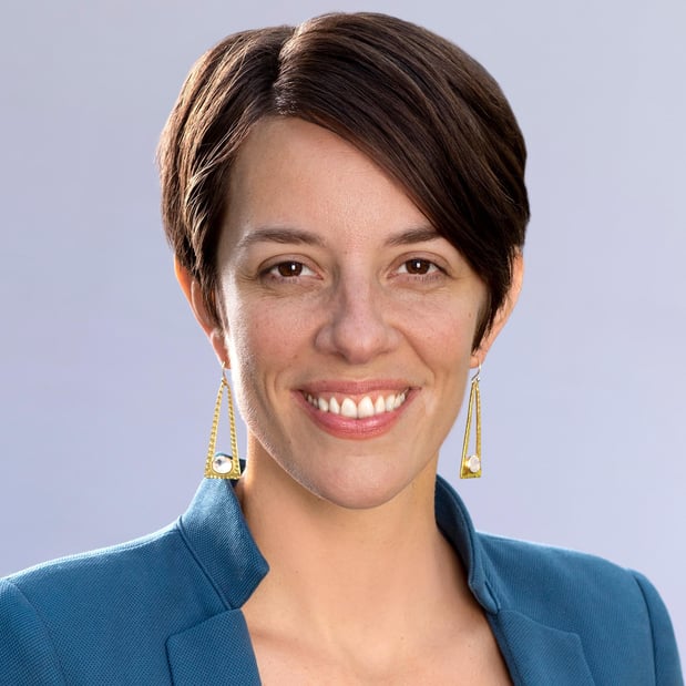 Images Edward Jones - Financial Advisor: Lori Lommler, CFP®