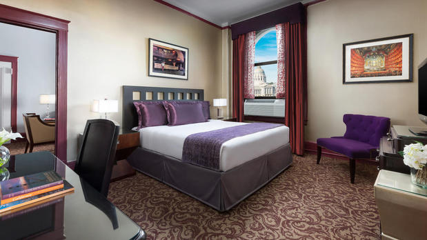 Images Hotel Whitcomb