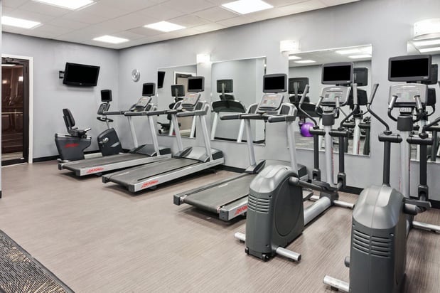 Images Holiday Inn Chicago Oakbrook by IHG