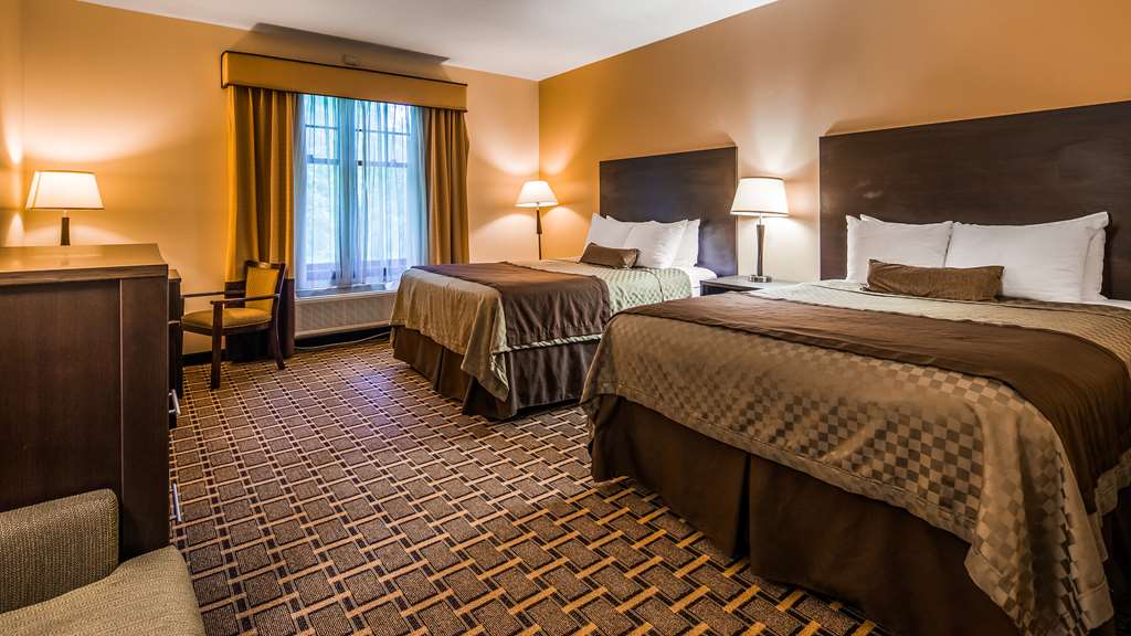 Two Queen Guest Room