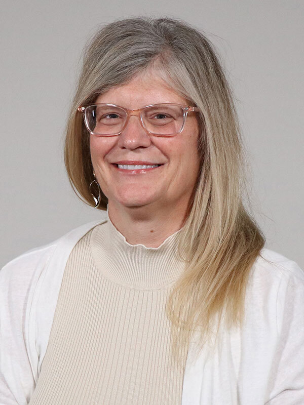 Melissa M Willis