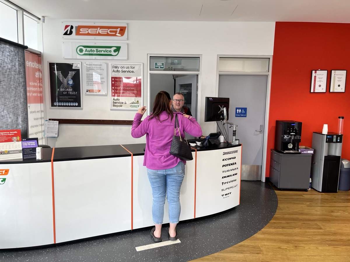 Images Bridgestone Select Tyre & Auto Dernancourt