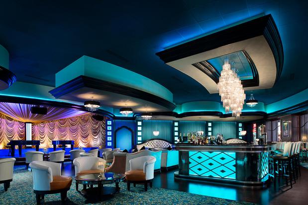 Images Turquoise Tiger at Turning Stone Resort Casino