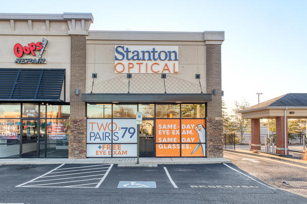 Images Stanton Optical