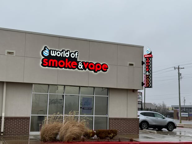 Images World of Smoke & Vape - Midwest City