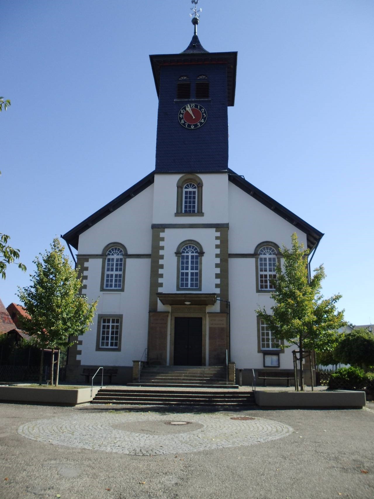 Michaelskirche - Evangelische Kirchengemeinde Großbottwar, Lechgasse 5 in Großbottwar - Winzerhausen