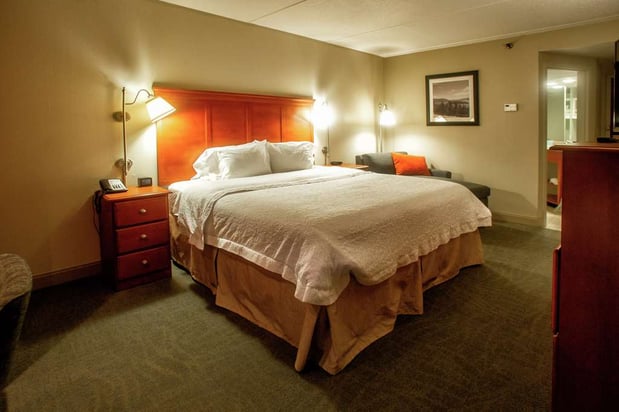 Images Hampton Inn Wheeling