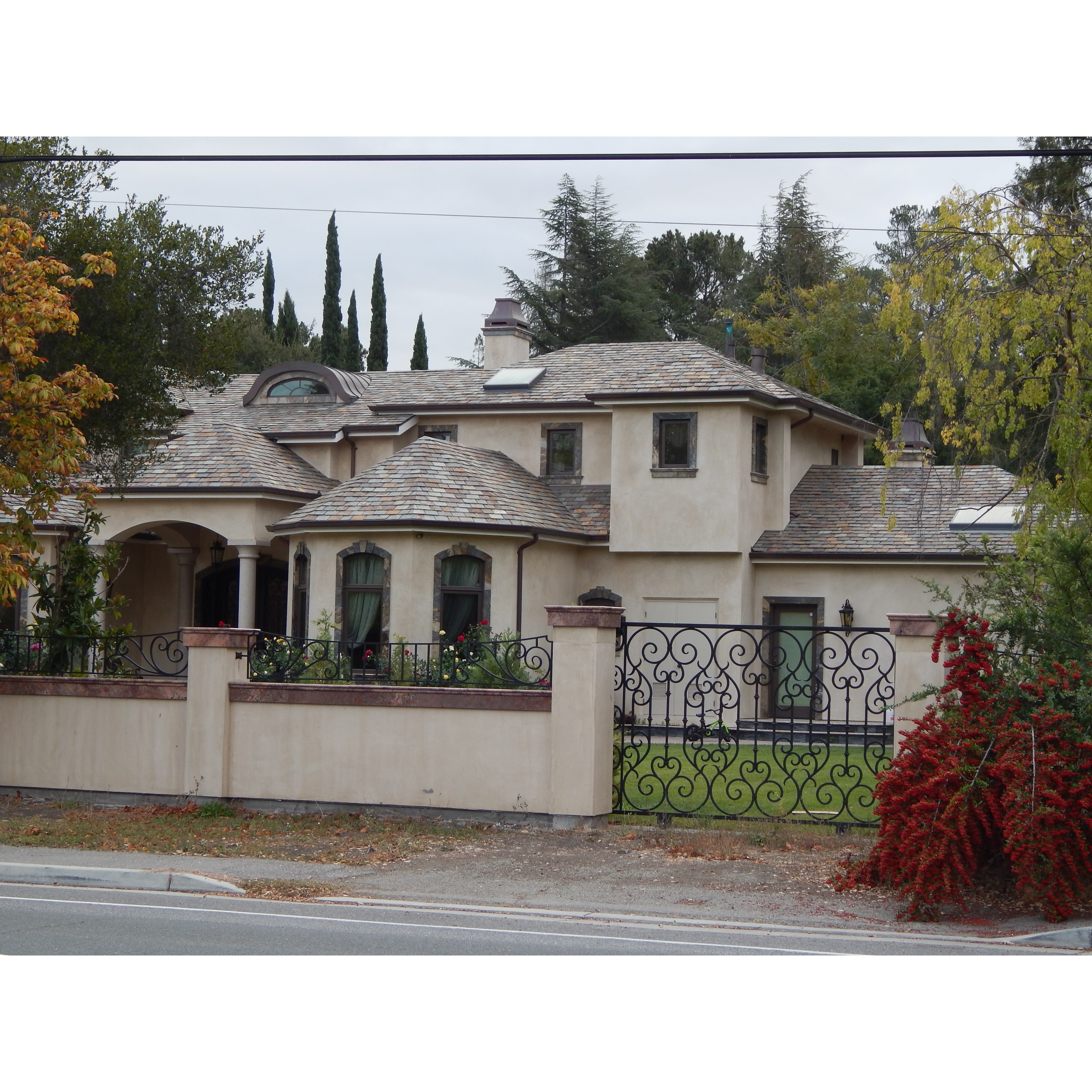 Natural Slate Roofing Inc