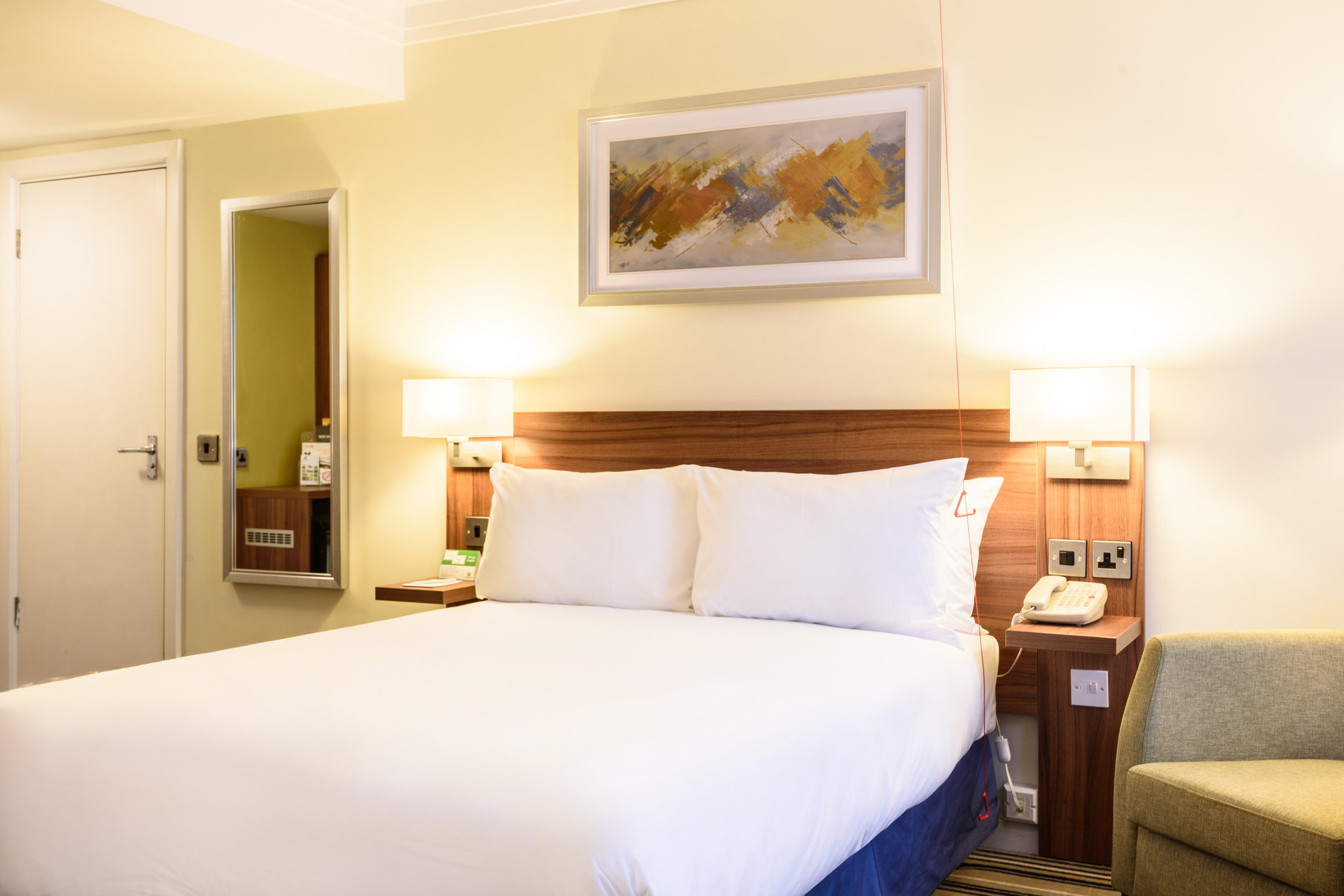 Images Holiday Inn Portsmouth by IHG