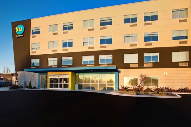 Images Tru by Hilton Alcoa Knoxville Airport