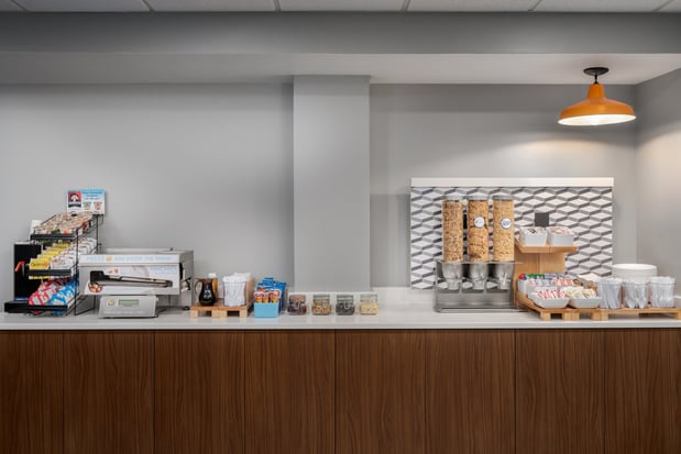 Images Holiday Inn Express & Suites Bentonville by IHG