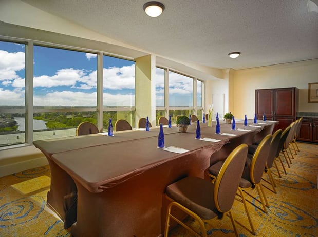 Images DoubleTree by Hilton Hotel Sunrise - Sawgrass Mills