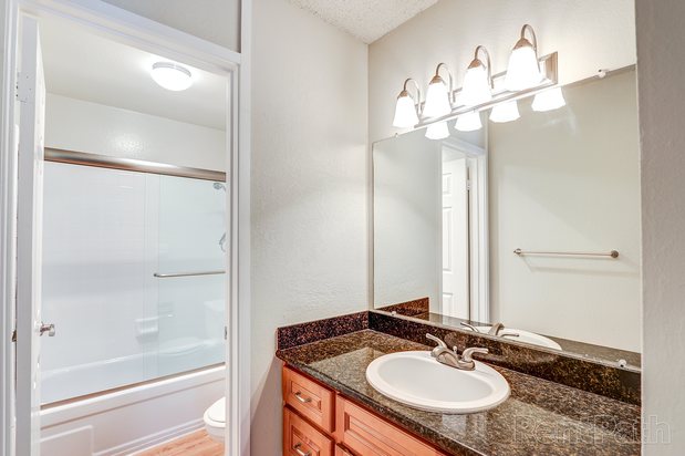 Images Castlewood Apartments