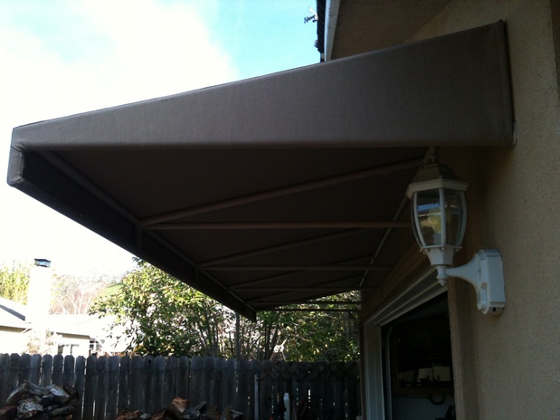 Images The Awning Advantage