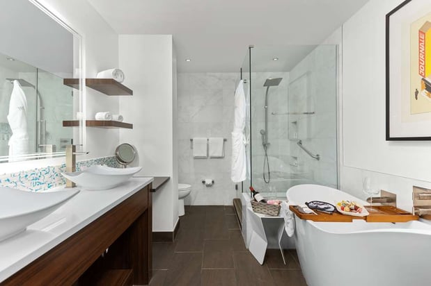 Images The Art Hotel Denver, Curio Collection by Hilton