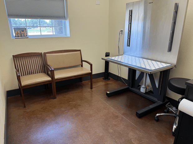 Images VCA Lakeside Animal Hospital