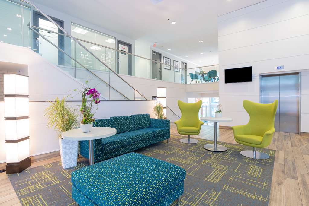 Images Hampton Inn & Suites by Hilton Vancouver-Downtown