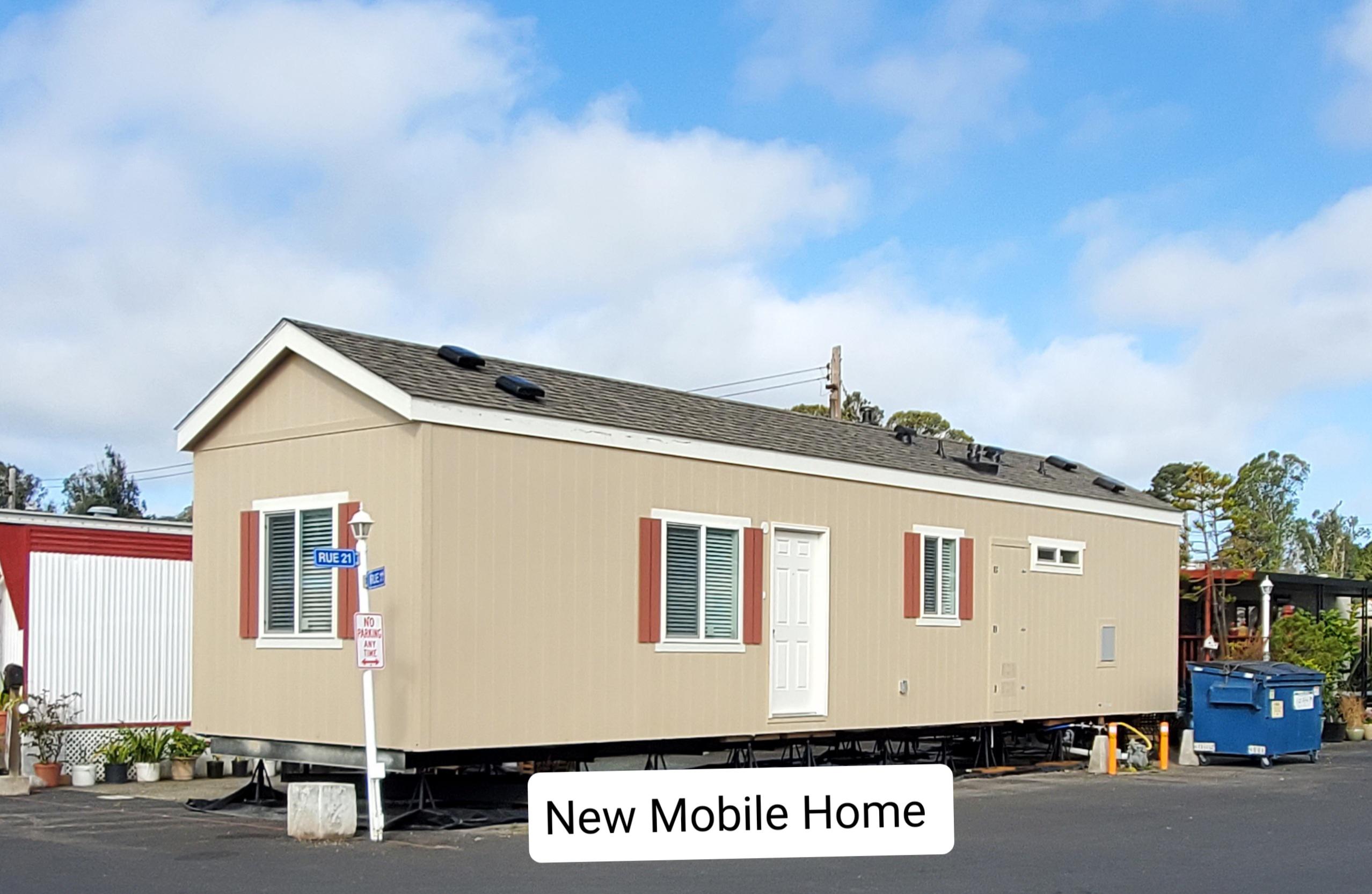 Interested in owning your own mobile home in a great location? In partnership with Advantage Homes, Treasure Island Mobile Home and RV Park can assist you in finding your forever home.