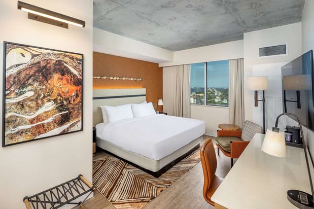 Images Hotel Melby Downtown Melbourne, Tapestry Collection by Hilton