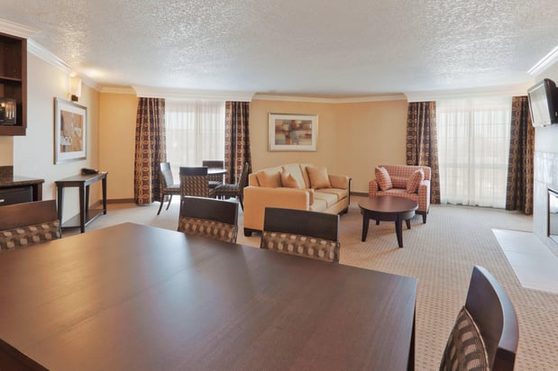Images Holiday Inn & Suites San Mateo-San Francisco SFO by IHG