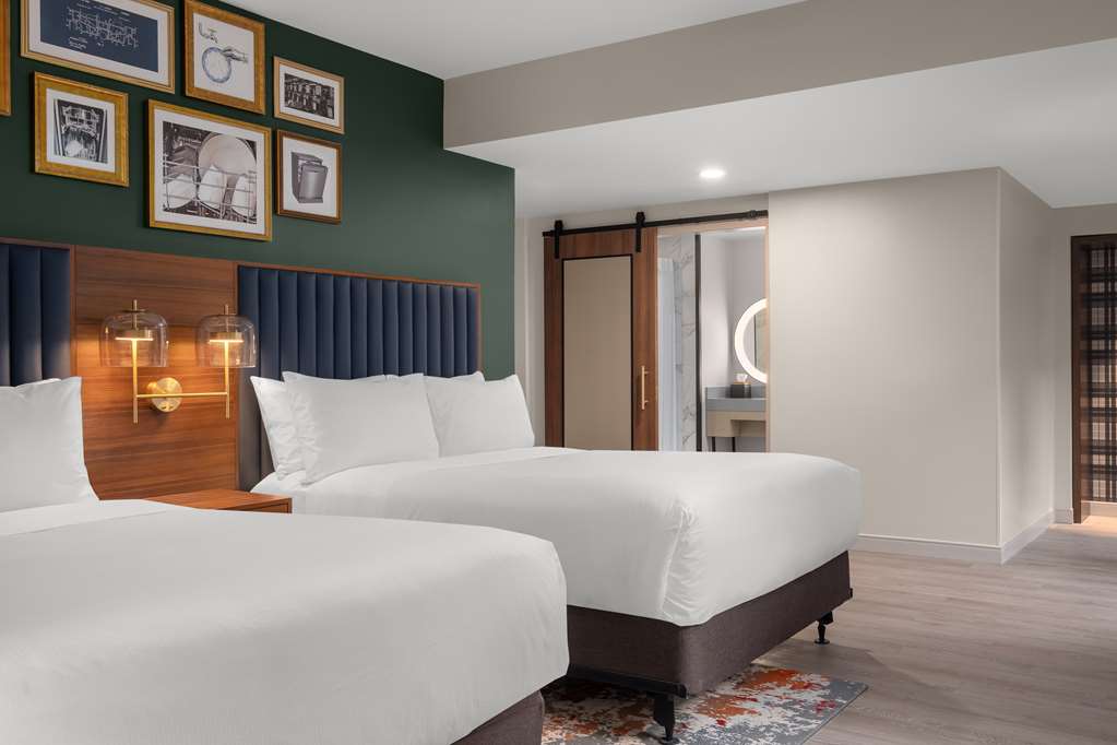 Guest room