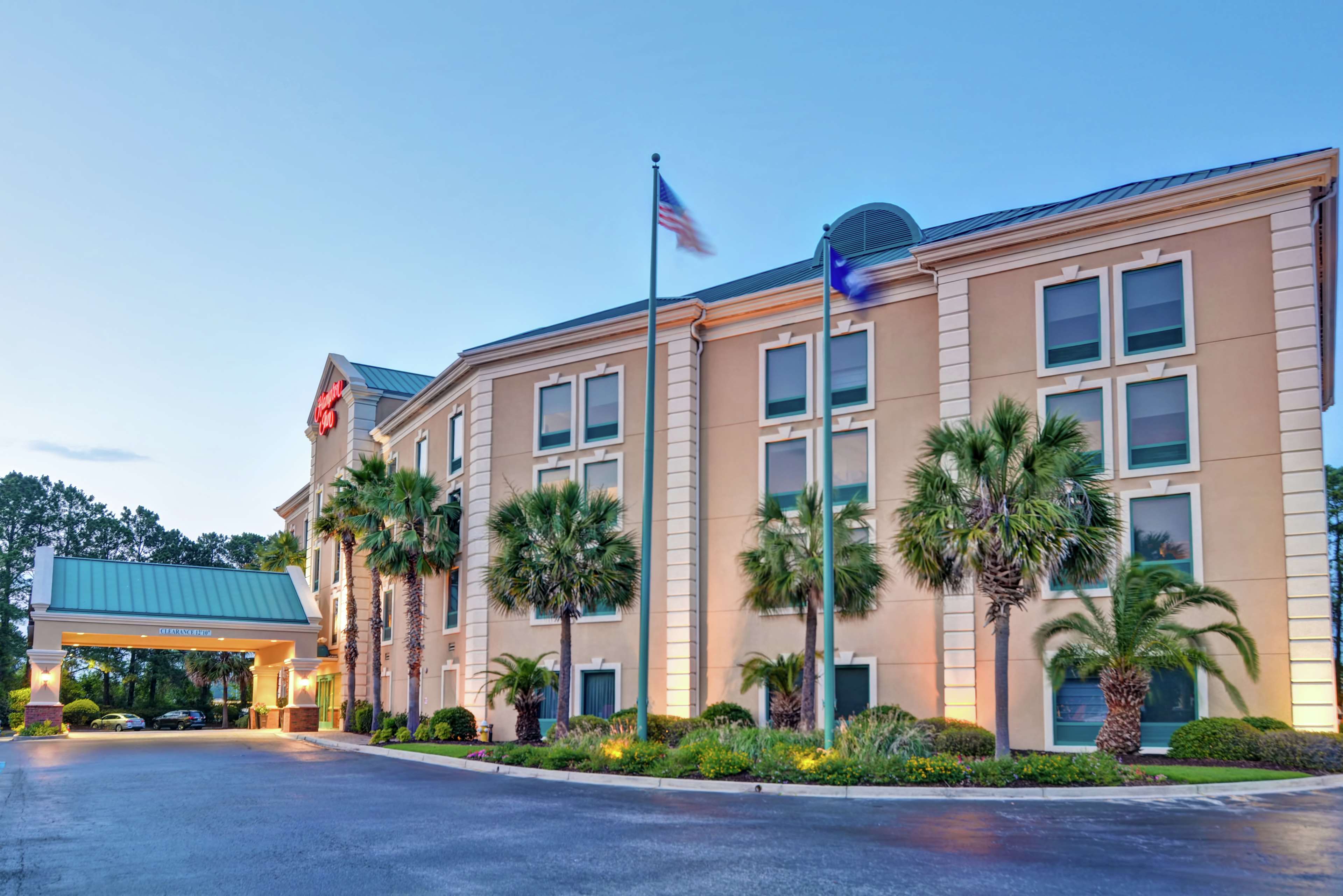 Hampton Inn Charleston-North in North Charleston, SC (Hotels & Motels