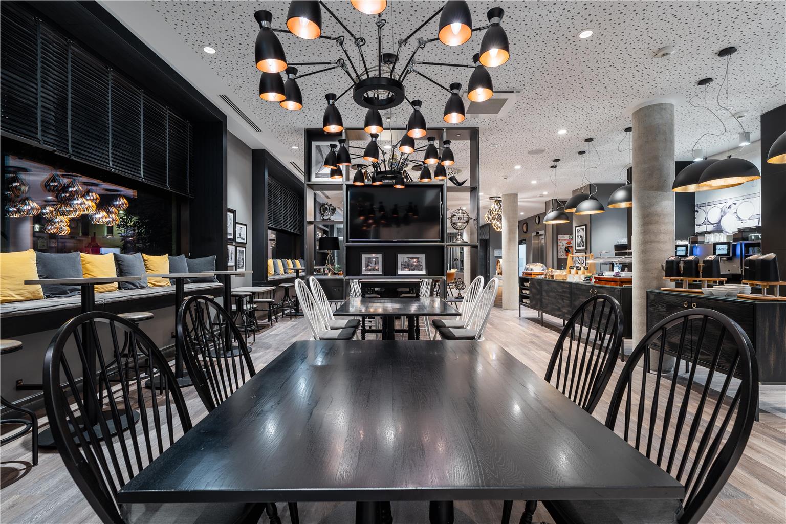 HARBR. Hotel Ludwigsburg , a member of Radisson Individuals, Leonberger Straße 6 in Ludwigsburg